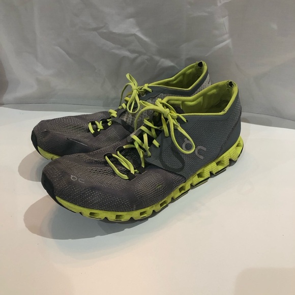 On running shoes - Picture 1 of 6